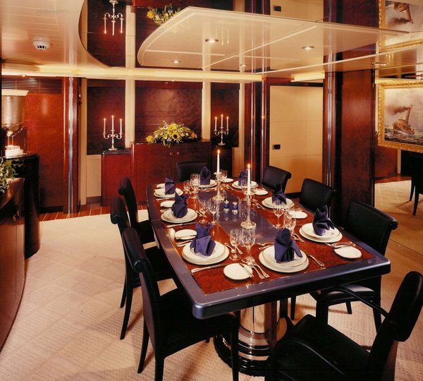 Yacht PRINCESS TOO By Feadship - Dining (prior to refit)
