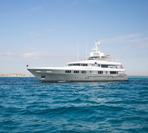 Yacht PRINCESS TOO By Feadship - Profile 