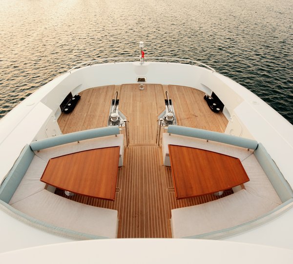 Yacht QUARANTA By Curvelle - Foredeck Seating