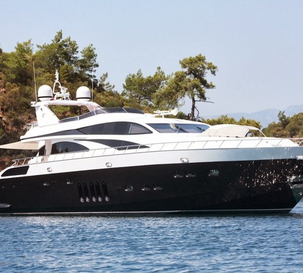 Yacht WHITE PEARL Leopard 32