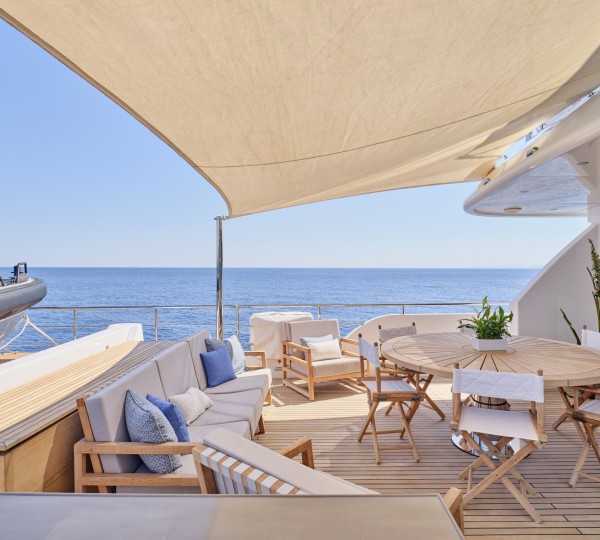 Aft Al Fresco Dining