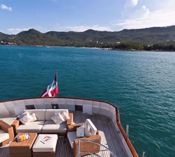 Aft Deck Lounge Area