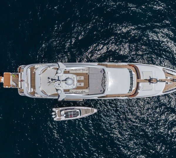 Birdseye Tender Yacht And Toy