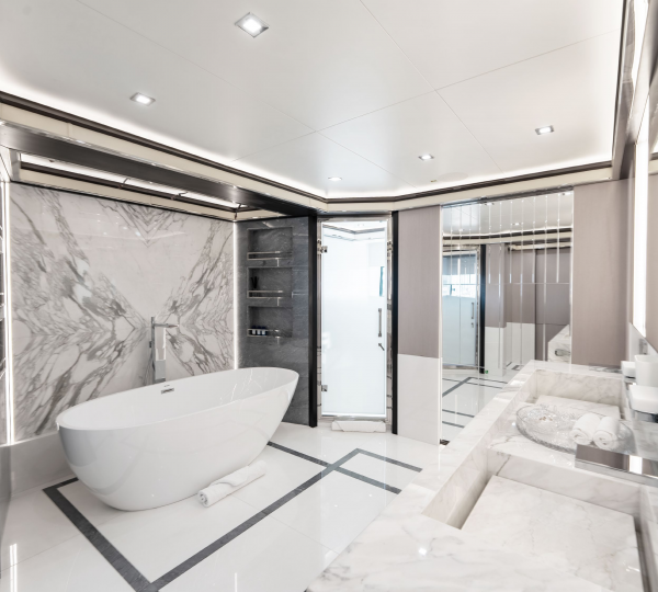 Master Suite Bathroom