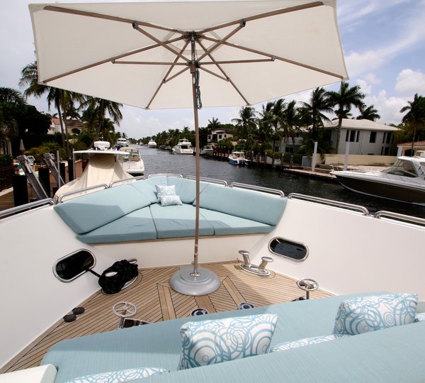 Nice Lounging Area On Foredeck