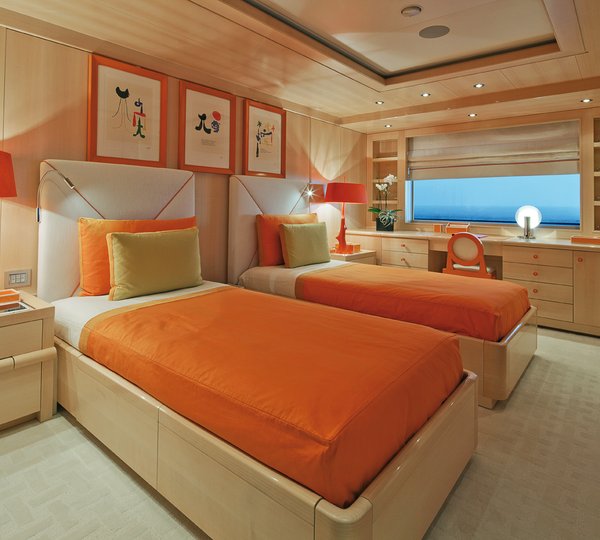 Orange Twin Suite