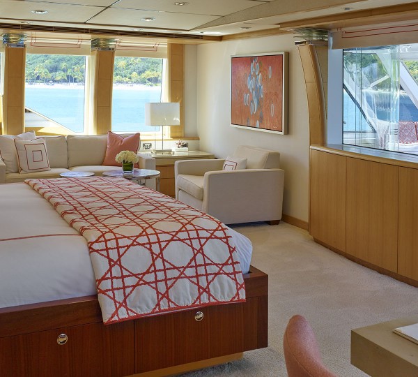 Owner Deck - Bedroom