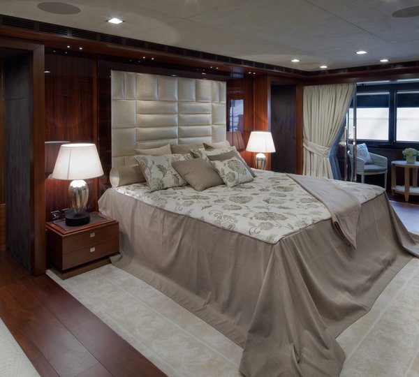 Owner's Suite With En Suite Bathroom