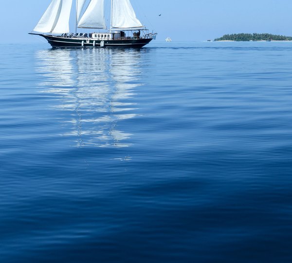 Sailing Yacht DREAM VOYAGER