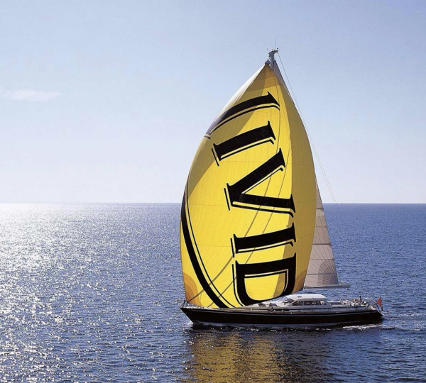 Sailing Yacht VIVID