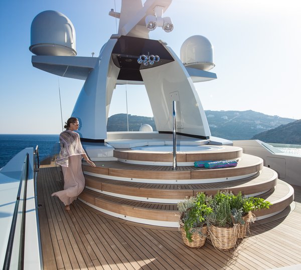 Sun Deck And Jacuzzi