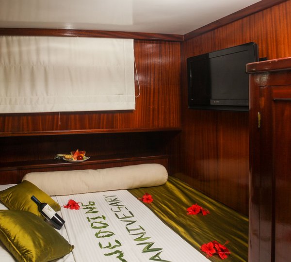 Wedding Anniversary Room Layout