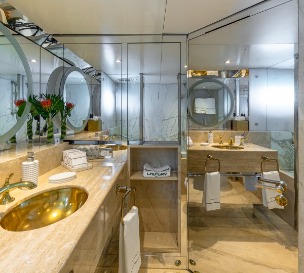 Twin Stateroom 2 Ensuite