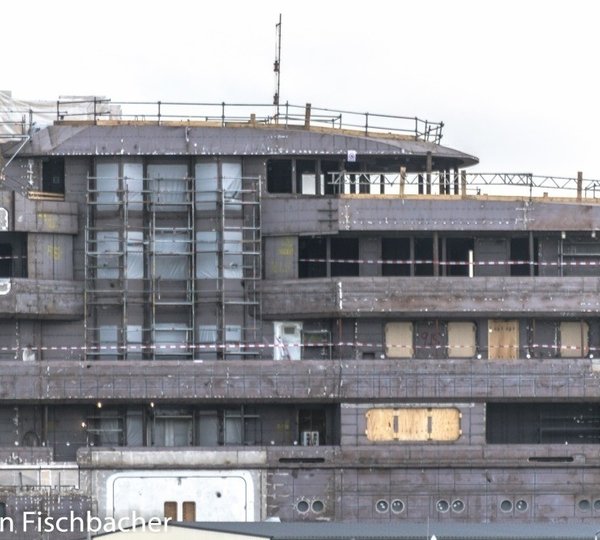 The 120m Yacht THUNDER