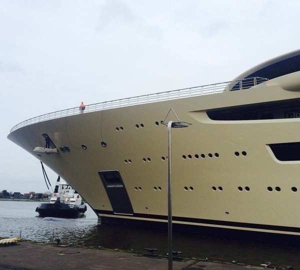 The 156m Yacht DILBAR