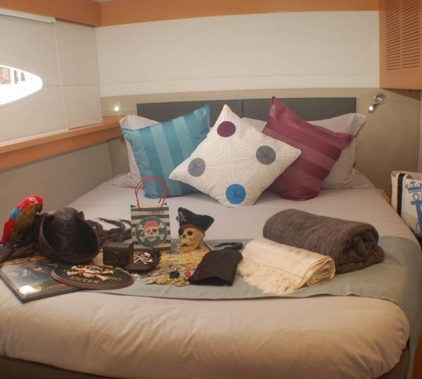 The 21m Yacht ALETHEIA