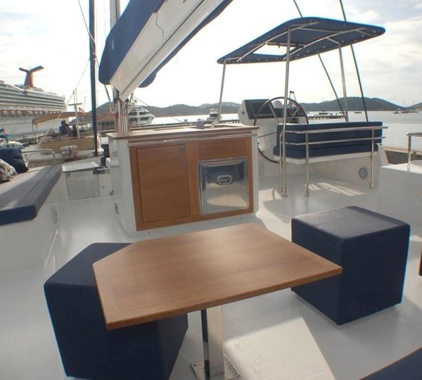 The 21m Yacht ALETHEIA