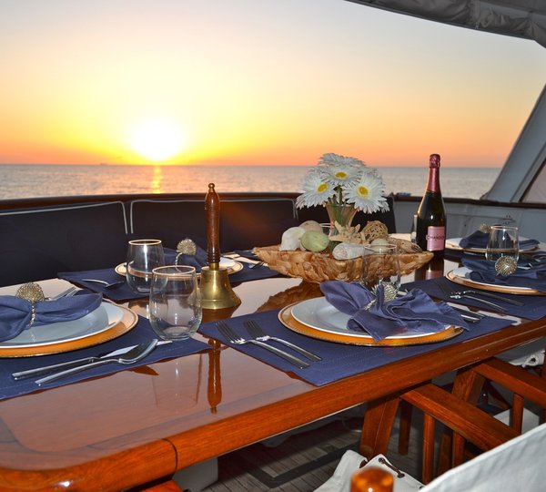 The 21m Yacht BONAPARTE