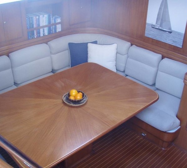 The 21m Yacht FAR II KIND