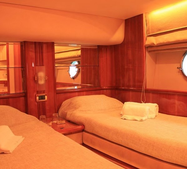 The 21m Yacht LOULOU