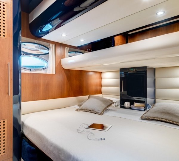 The 21m Yacht SPACE