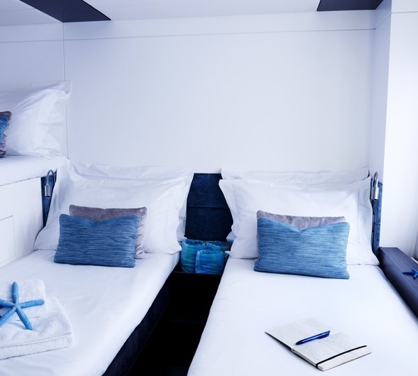 The 22m Yacht 19TH HOLE