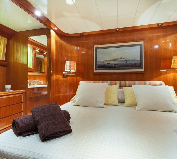 The 22m Yacht BERNADETTE