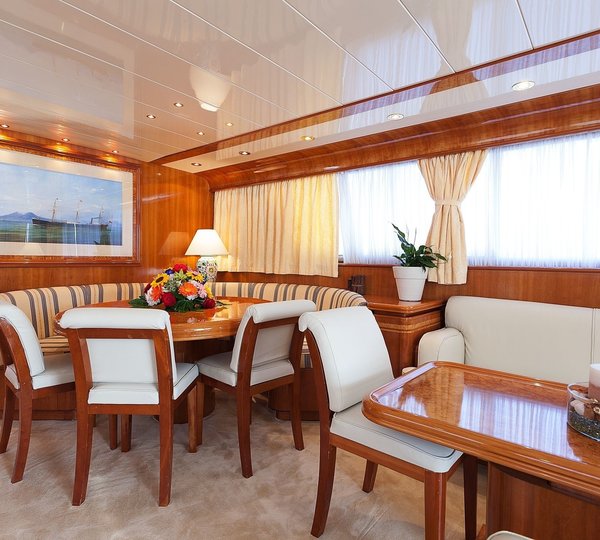 The 22m Yacht BERNADETTE