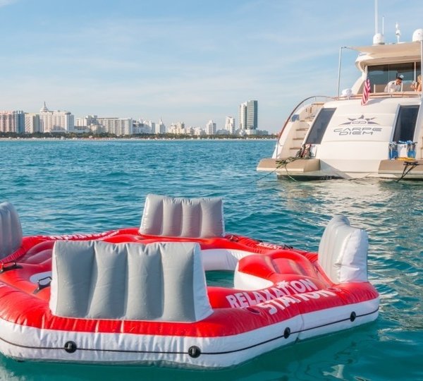 The 23m Yacht CARPE DIEM