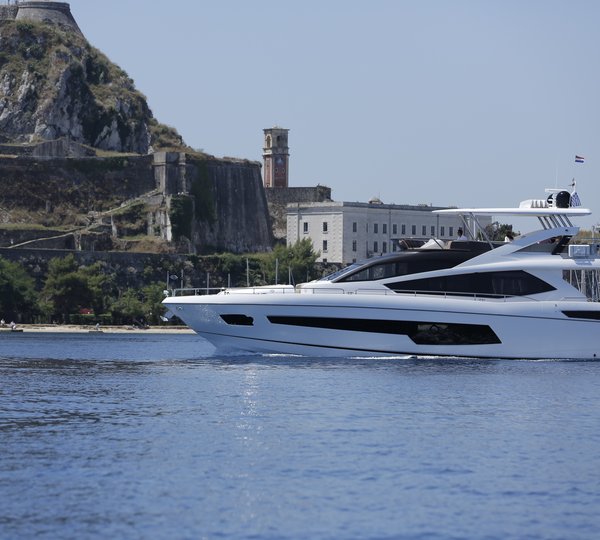 The 23m Yacht FINEZZA