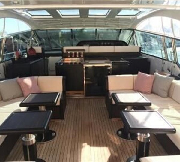 The 24m Yacht COAL BLOODED