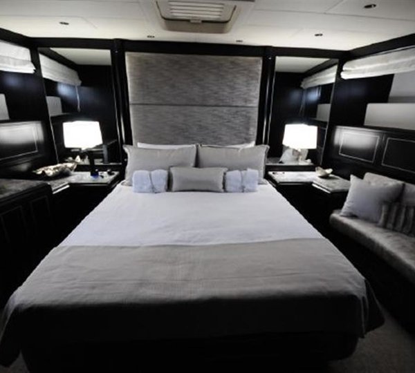 The 24m Yacht COAL BLOODED