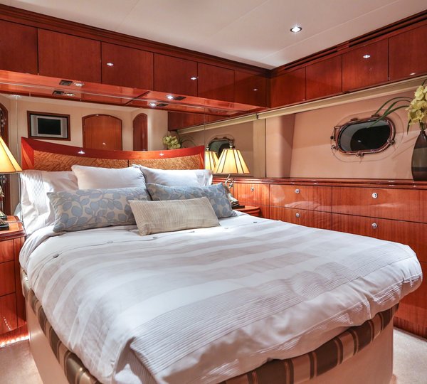 The 24m Yacht NO COMPLAINTS