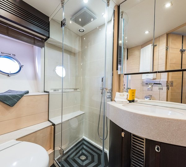 The 24m Yacht SEAWATER