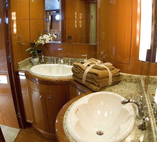 The 24m Yacht THE PEARL