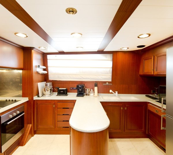 The 24m Yacht WOLF TWO