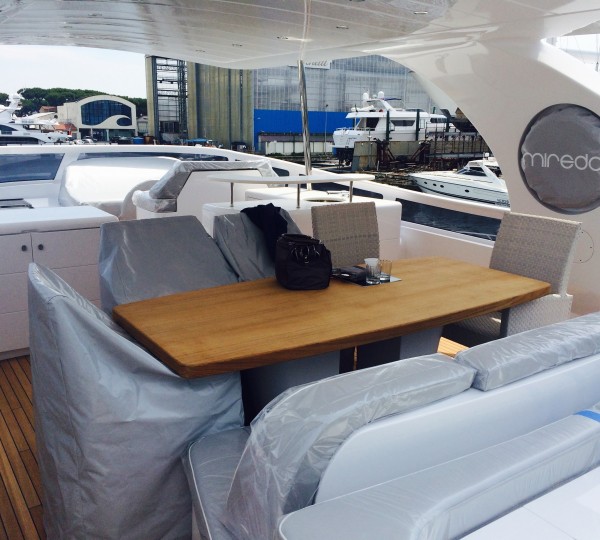 The 25m Yacht MIREDO