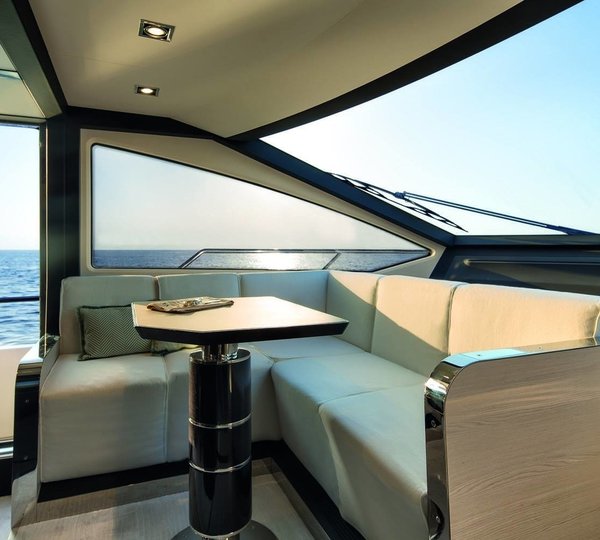 The 25m Yacht NORTH STAR