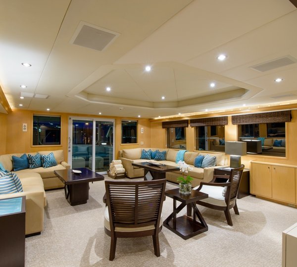 The 25m Yacht PERFECT LADY