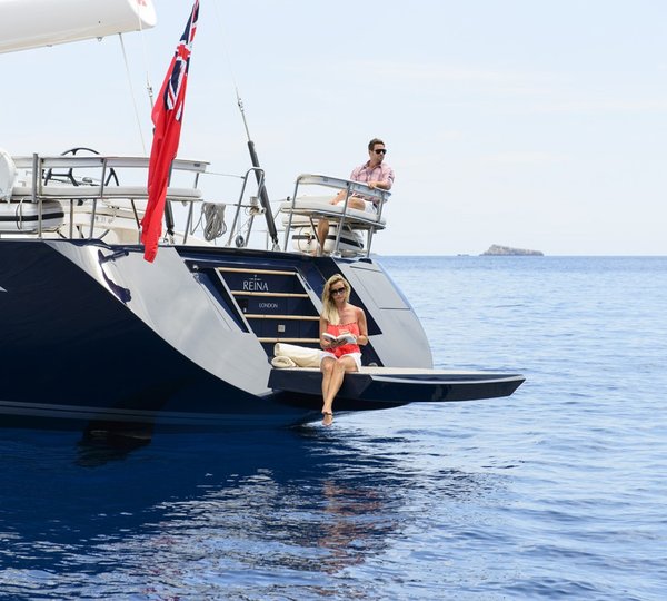 The 25m Yacht REINA