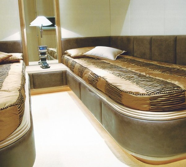 The 26m Yacht AMIR III