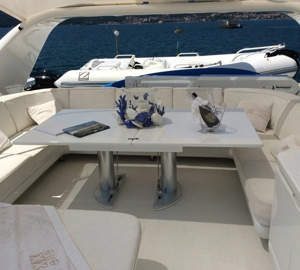 Life On Board Yacht DOUBLE XELLE