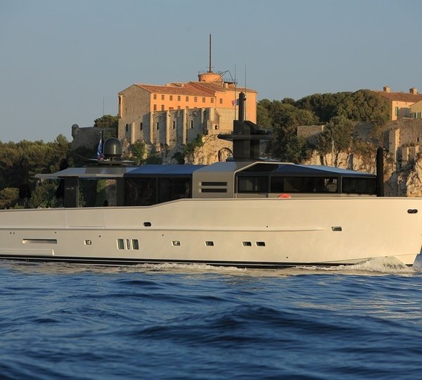 The 26m Yacht PANGEA