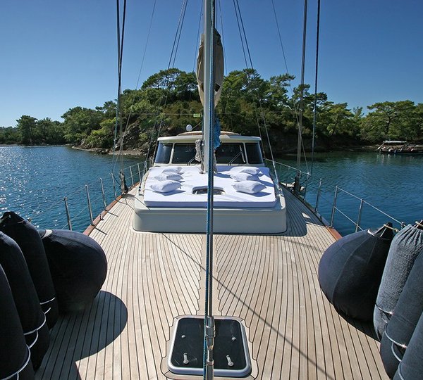 The 26m Yacht TANGO CHARLIE