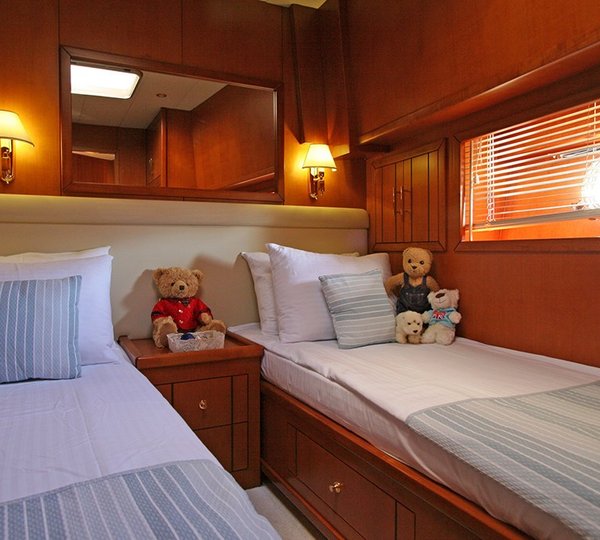 The 26m Yacht TANGO CHARLIE