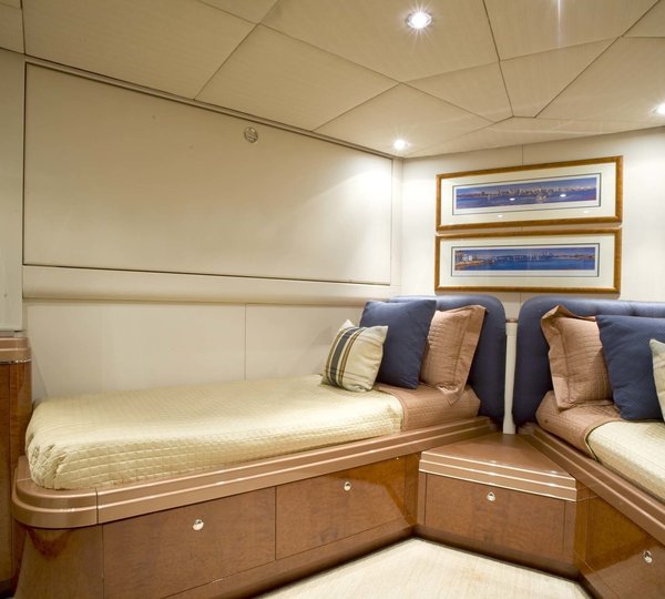 The 27m Yacht ARTHUR'S WAY