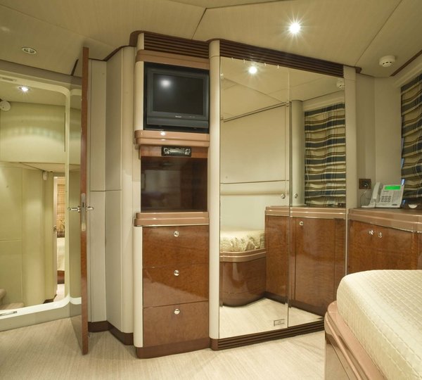 The 27m Yacht ARTHUR'S WAY