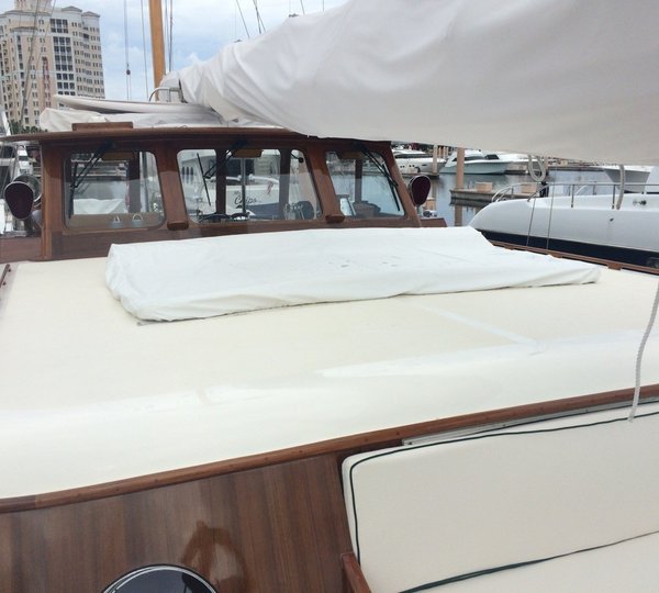 The 27m Yacht SEA DIAMOND