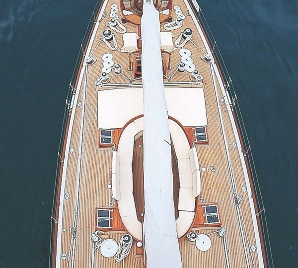 The 27m Yacht WHITEFIN