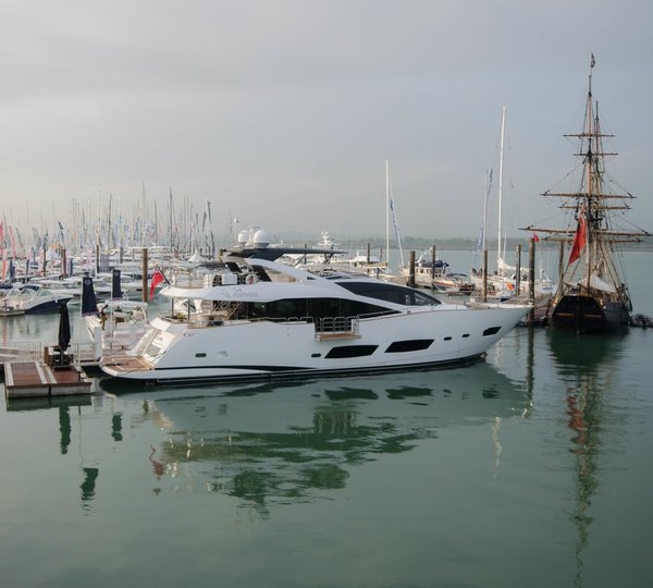 The 28m Yacht AUTUMN